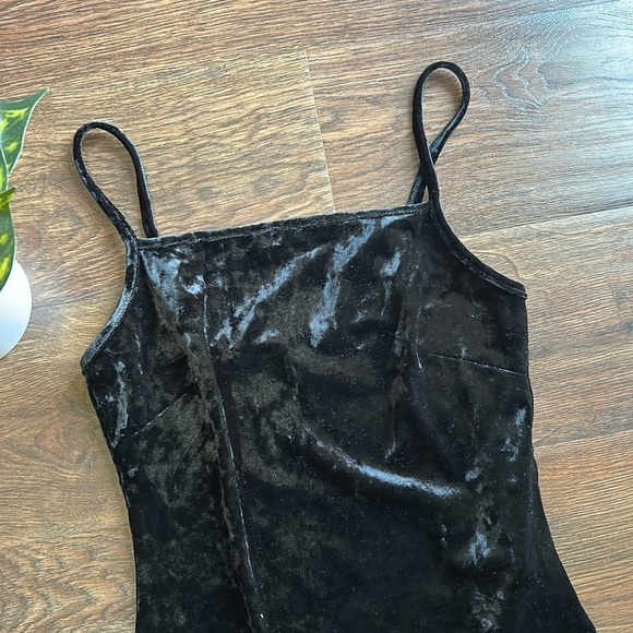 Forever 21 Black Velvet Bodysuit | Black Velvet Onesie | Black Velvet | - Picture 2 of 8